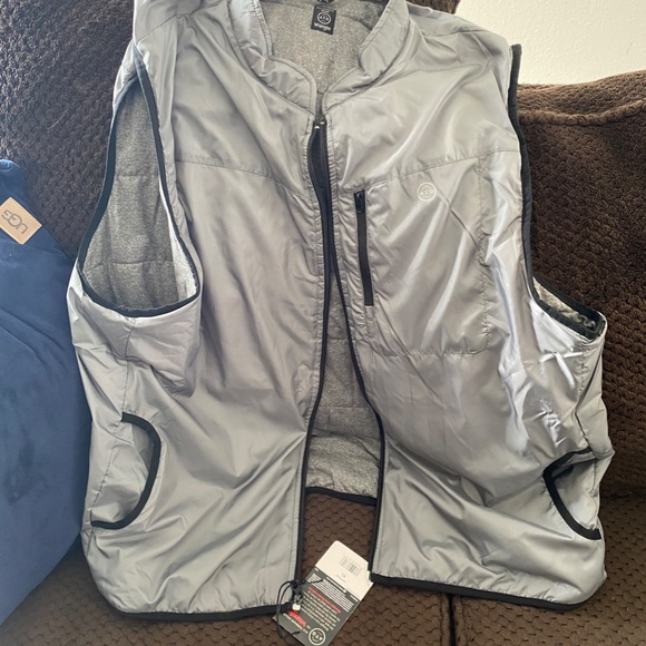 ATG x Wrangler Reversible Classic Vest -- NWOT - Picture 6 of 6